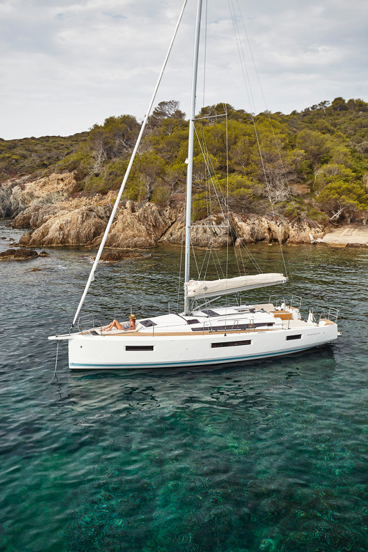 Sun-Odyssey_440